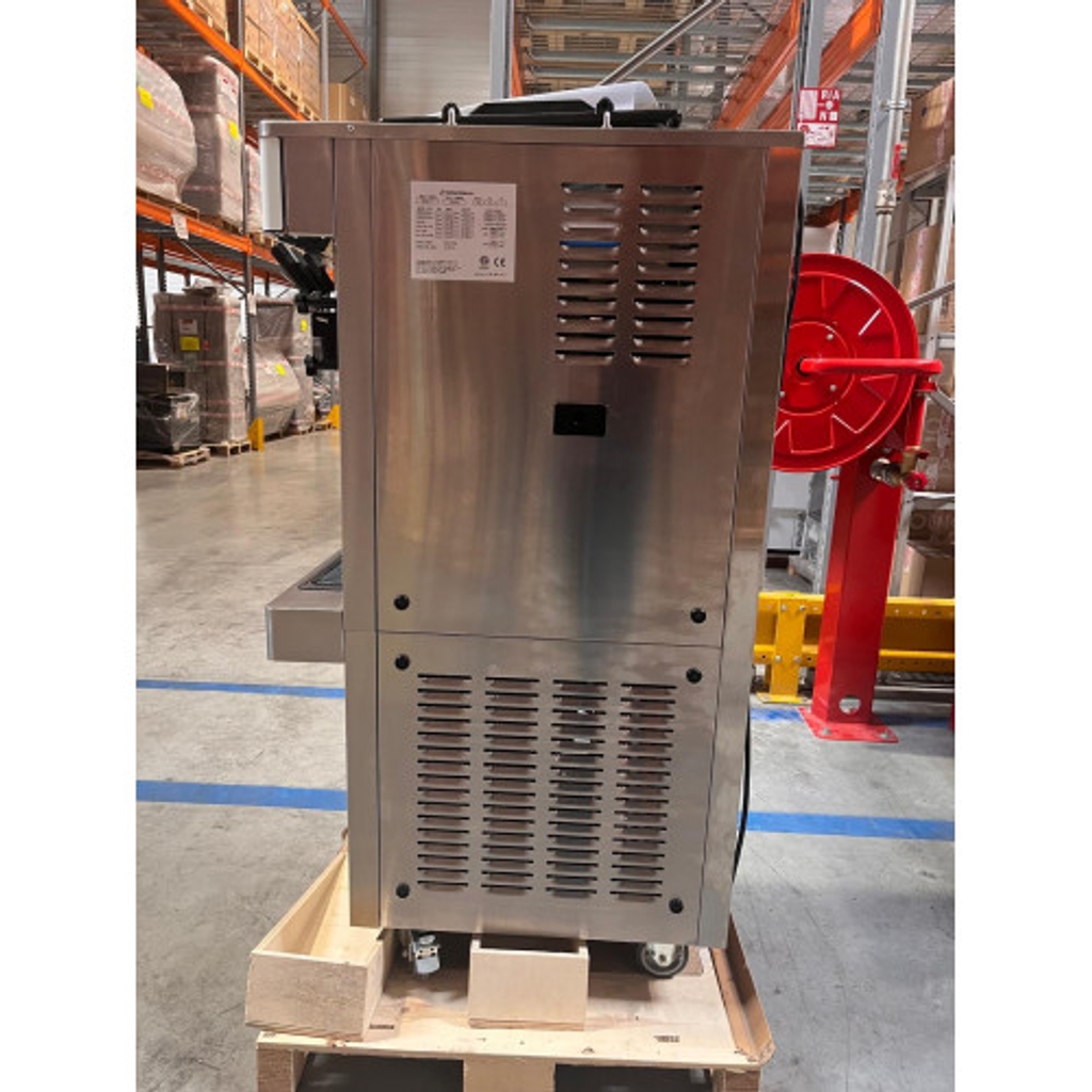 Machine à glace soft - 450 cornets/h - 2 parfums + mélange - SPACEMAN 6250A-C BA-1 n°2